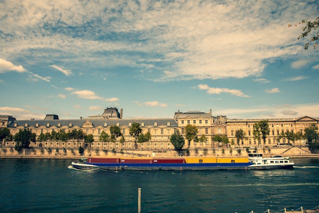 Seine et monuments parisiens pour événements privés